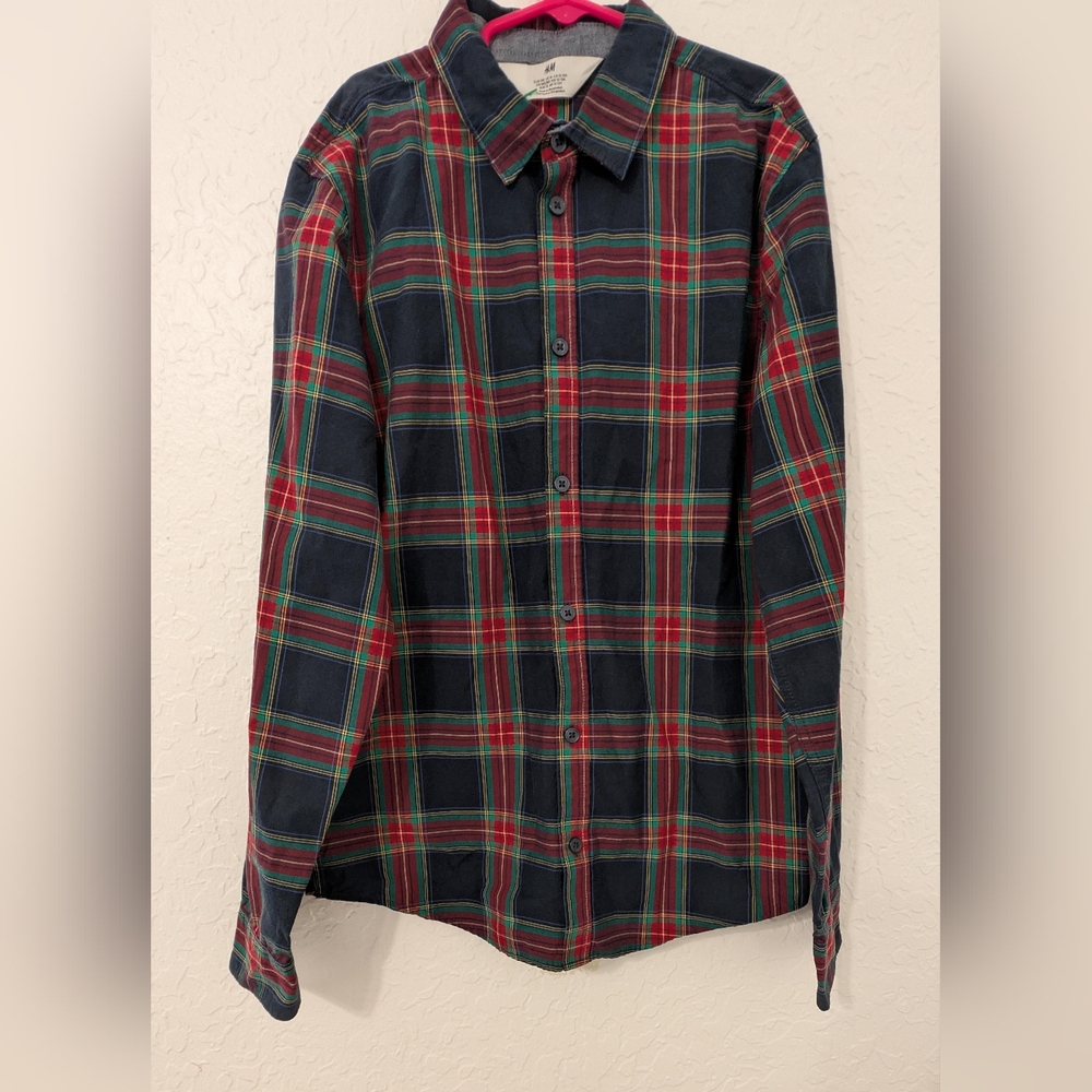 H&M Red and Green Button Down, Cotton shirt with a British collar Size XL(14/16)